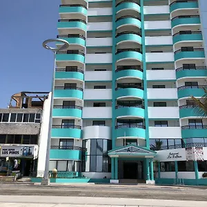 Hotel Playa Marina **